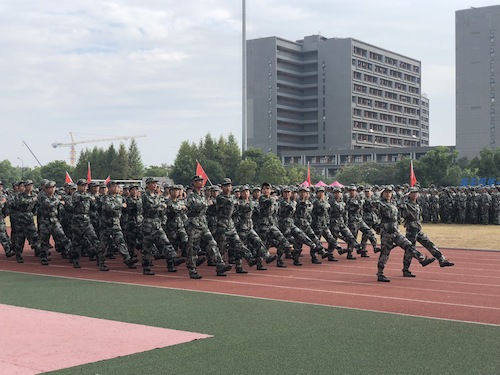 无码人妻-国产人妻-国产成人无码
方阵