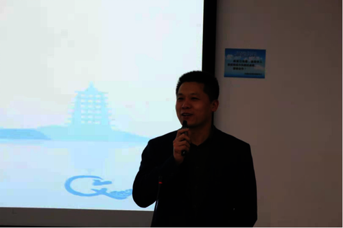 无码人妻-国产人妻-国产成人无码
党委副书记管庆江讲话